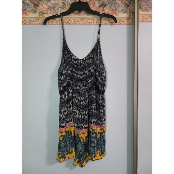 Ganji LA Large Multicolor Boho Keylet Crochet Casual Comfort Romper - Picture 4 of 5